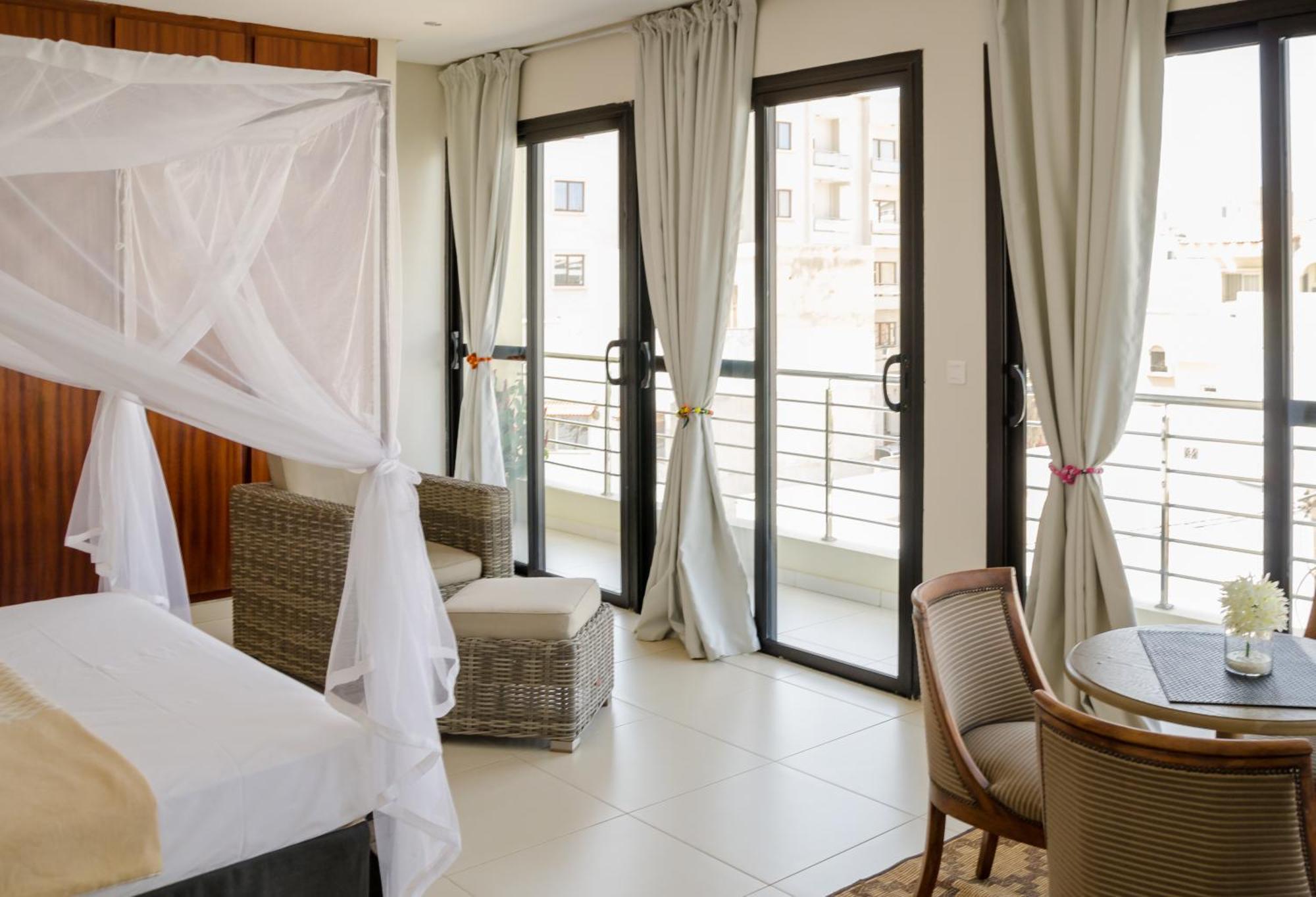 Guest house La 126