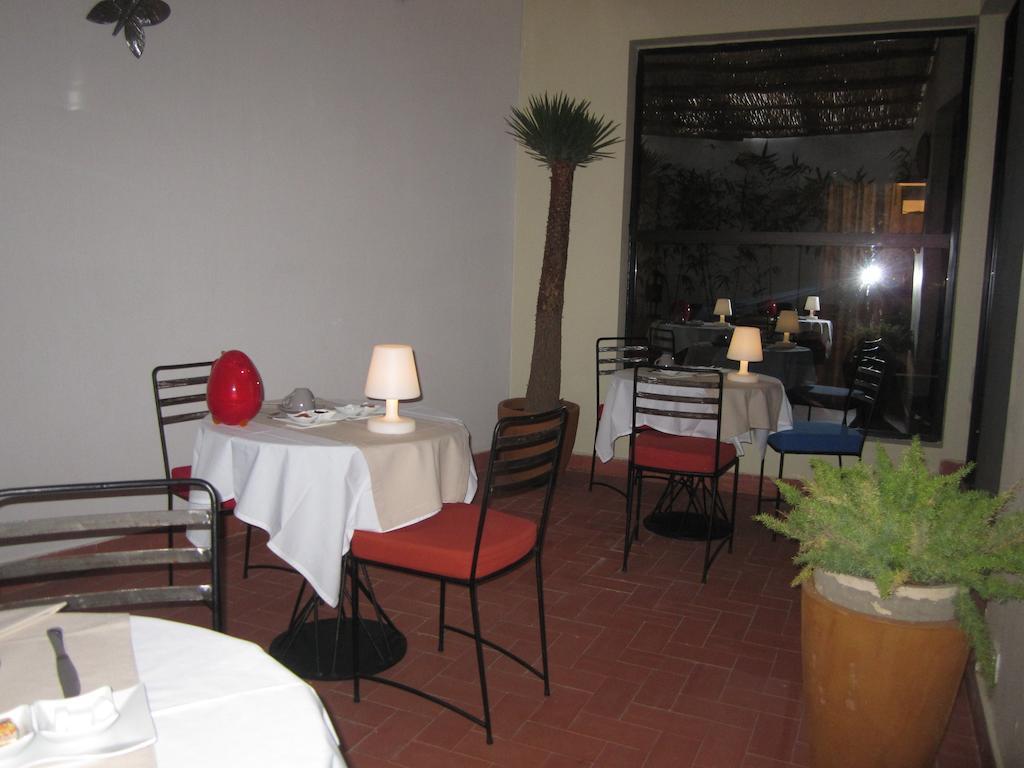 Guest house La 126